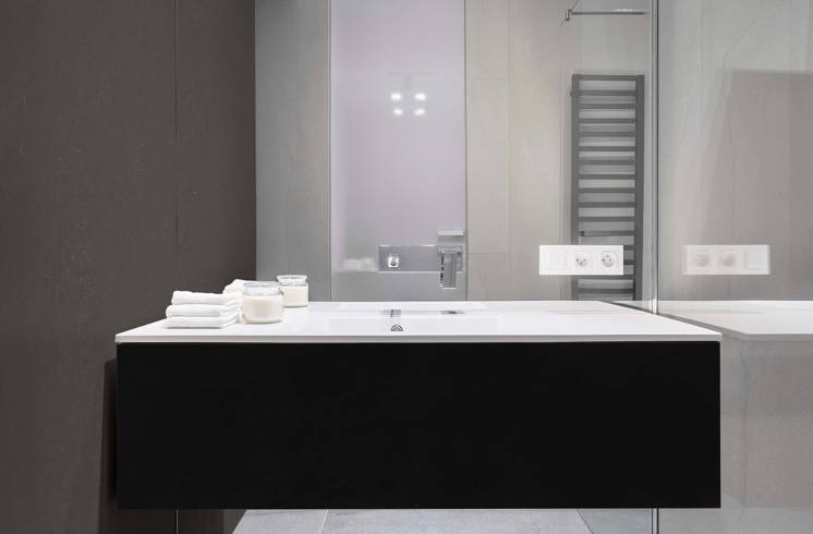 Microcement in bathrooms: a coating that knows no limits