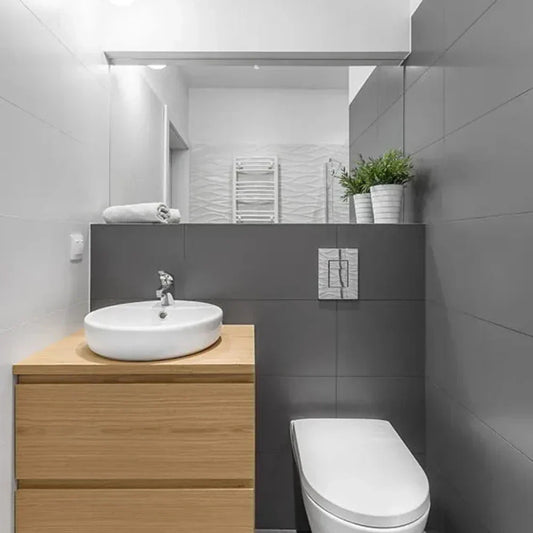 Pinta las baldosas de tu baño y dale un nuevo estilo con estos trucos