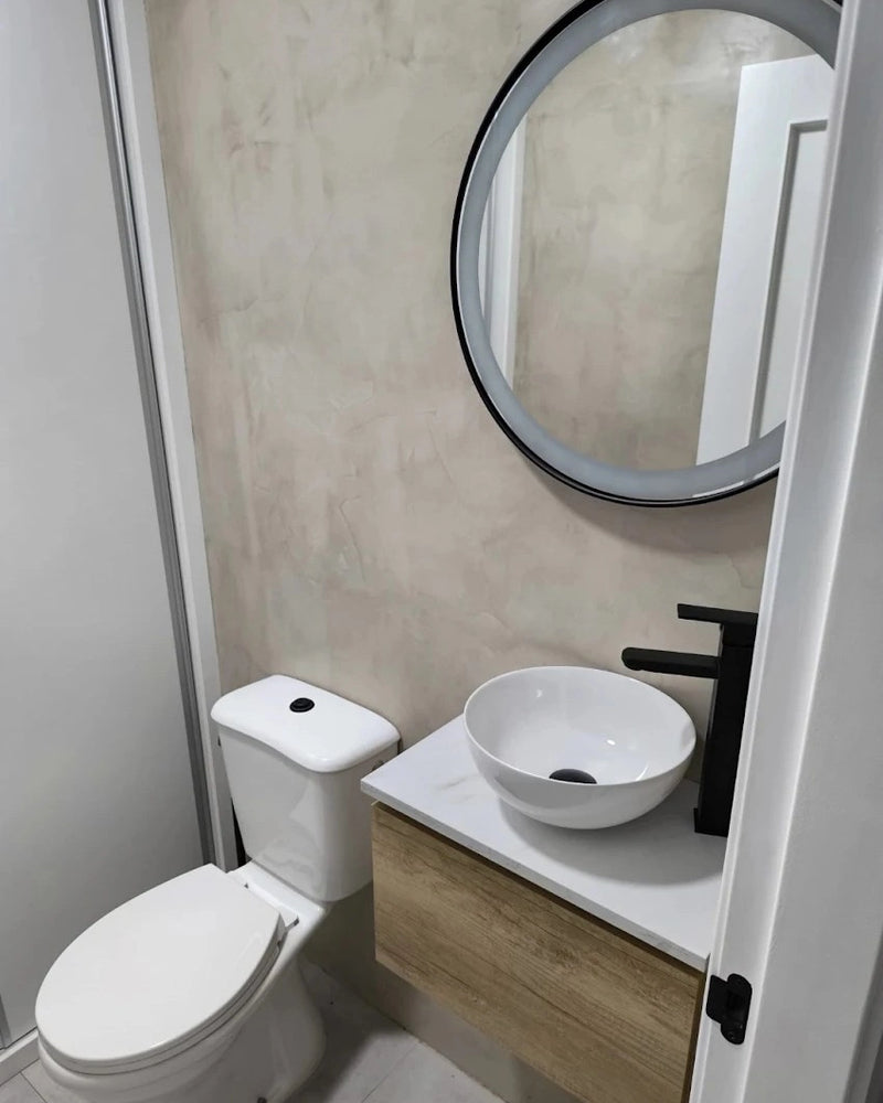 Cristina García Gutiérrez’s cloakroom, after