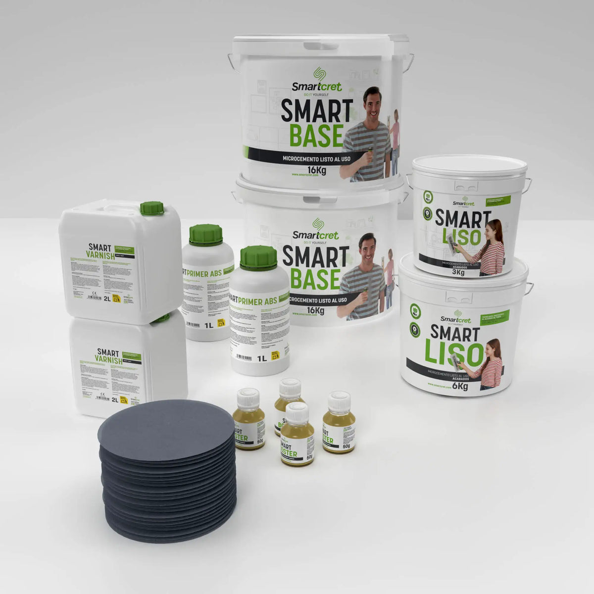 Inhalt des Mikrozement Sets für Badezimmer 16 m² auf Gipskarton, Putz oder Zement: Smart Primer ABS, Smart Base, Smart Liso, Smart Varnish, Smart Booster und Schleifscheiben