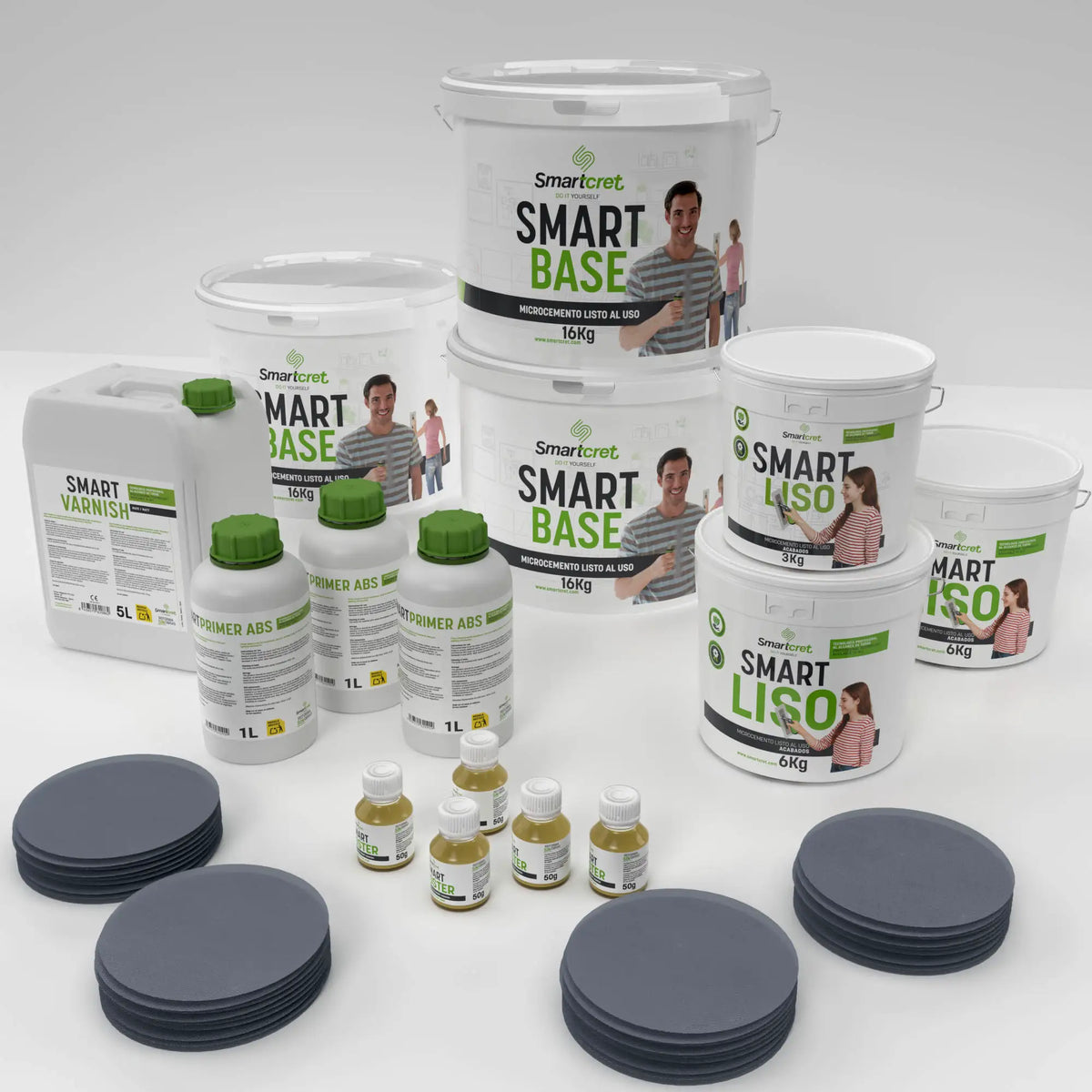 Inhalt des Mikrozement Sets für Badezimmer 24 m² auf Gipskarton, Putz oder Zement: Smart Primer ABS, Smart Base, Smart Liso, Smart Varnish, Smart Booster und Schleifscheiben