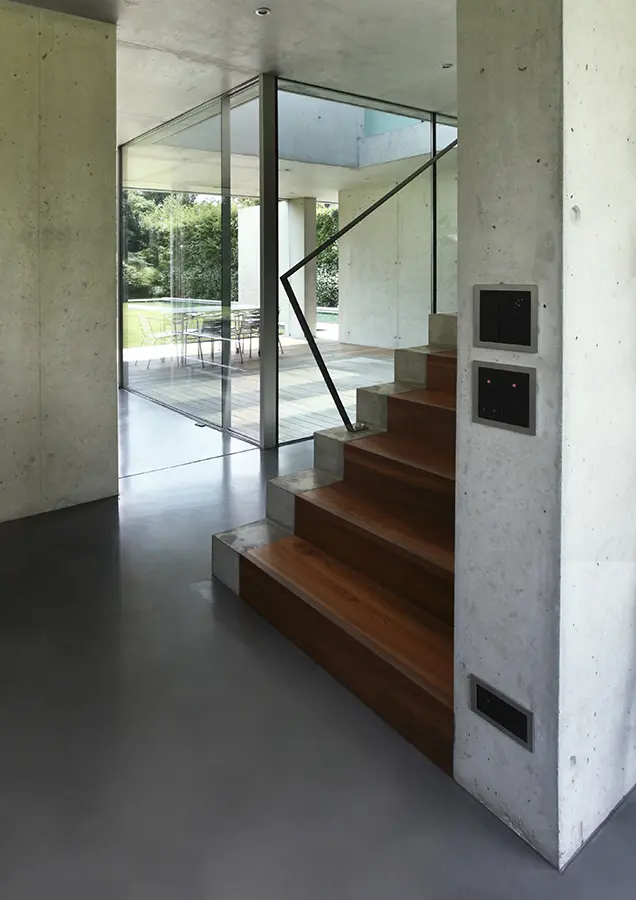 House with polished concrete floor